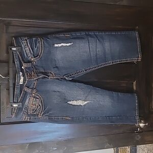 V.I.P. Distressed Capri Jean shorts size 11/12